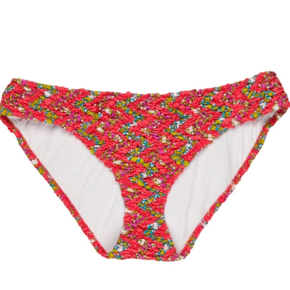Emilio Pucci
Printed Bottoms W/ Tags
Size: EUR 44